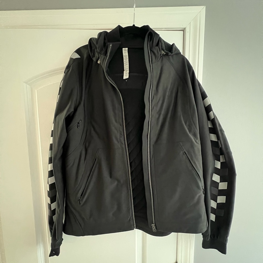 Lululemon Black Fleece-Lined Jacket